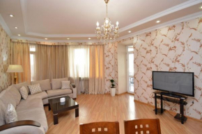Northern Avenue, 2 bedrooms Unique ,Comfortable apartment HH550